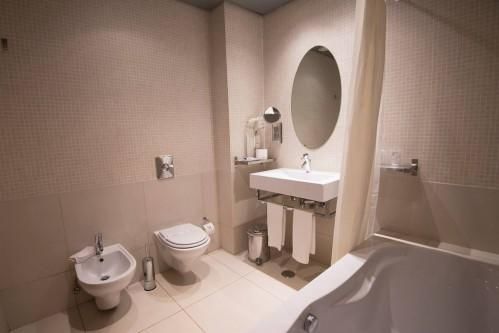 Alentejo Star Hotel - Bathroom